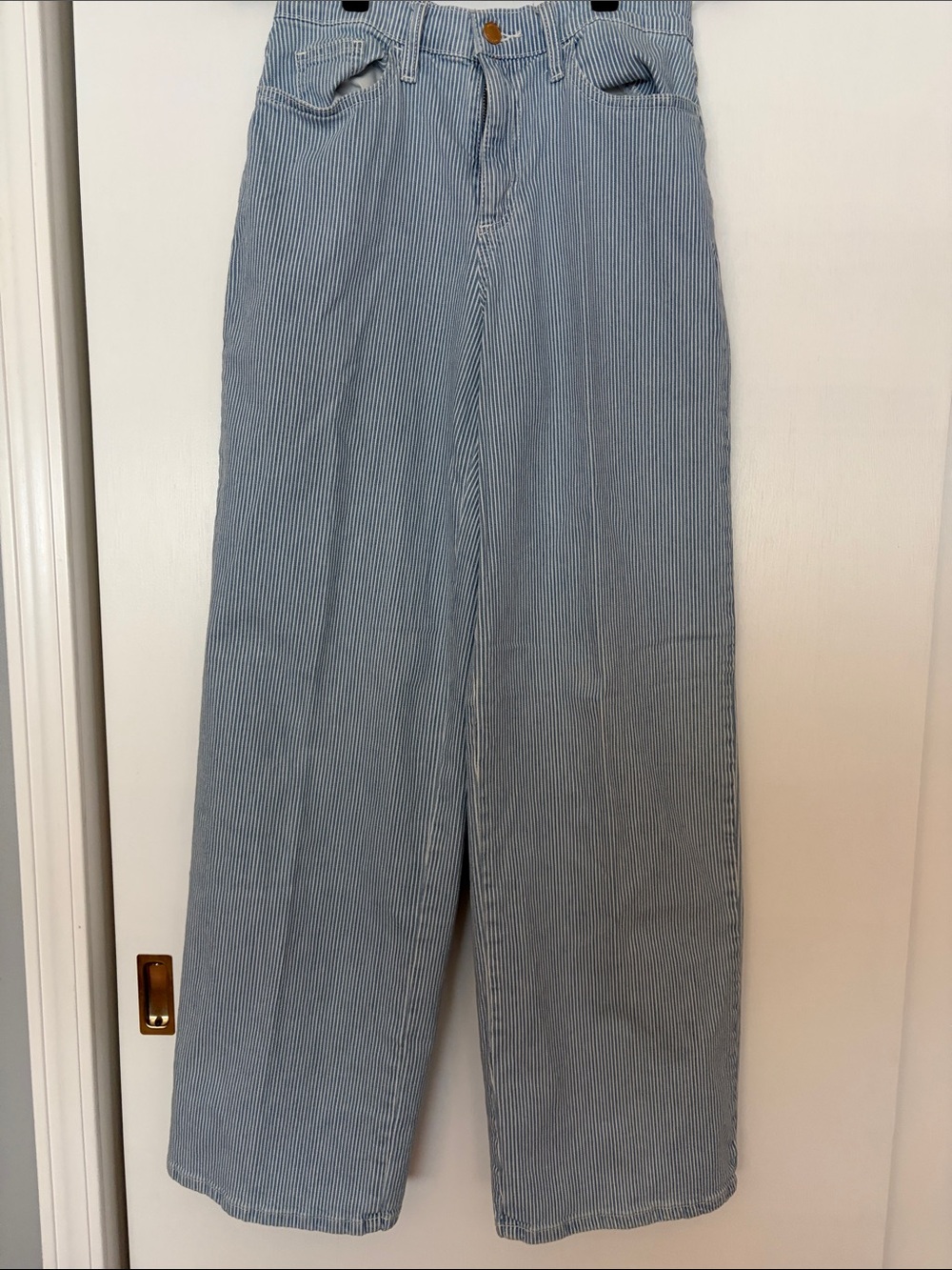 Universal Thread Light Blue Pinstripe Wide-Leg Jeans